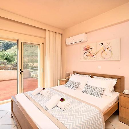 Aqua Blue Villas With Heated Pool Mathés المظهر الخارجي الصورة