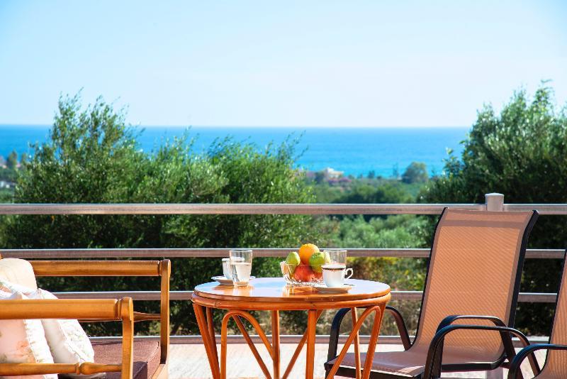 Aqua Blue Villas With Heated Pool Mathés المظهر الخارجي الصورة