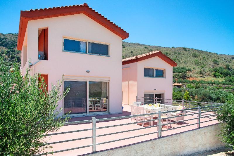 Aqua Blue Villas With Heated Pool Mathés المظهر الخارجي الصورة